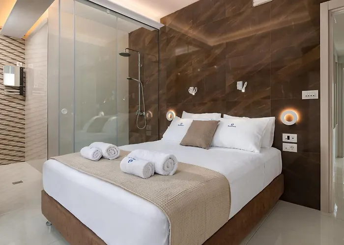 Rhodes Skyline With Out Door Jacuzzi Sea View A1 إكْسِيا