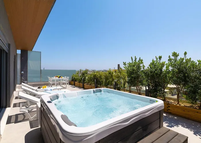 Rhodes Skyline With Out Door Jacuzzi Sea View A1 * إكْسِيا