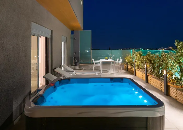Rhodes Skyline With Out Door Jacuzzi Sea View A1 * إكْسِيا